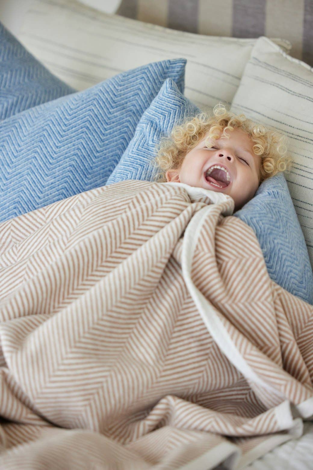 Blanket: Harborview Herringbone Tan