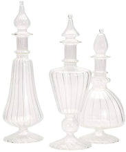 Load image into Gallery viewer, Verre Fluted Decanter