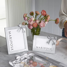 Load image into Gallery viewer, Mariposa Bow 4x6 Horizontal Frame