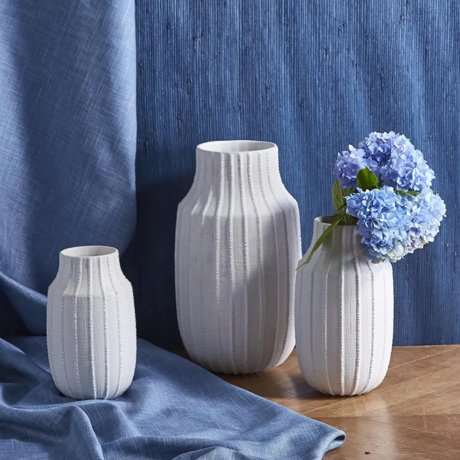 Tozai Sm Ribbed Linen Textured Vase
