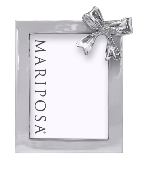 Mariposa Bow 5x7 Vertical Frame