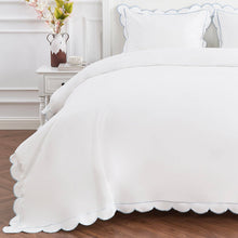Load image into Gallery viewer, Scallop Frame Embroidered Cotton Percale Duvet Set