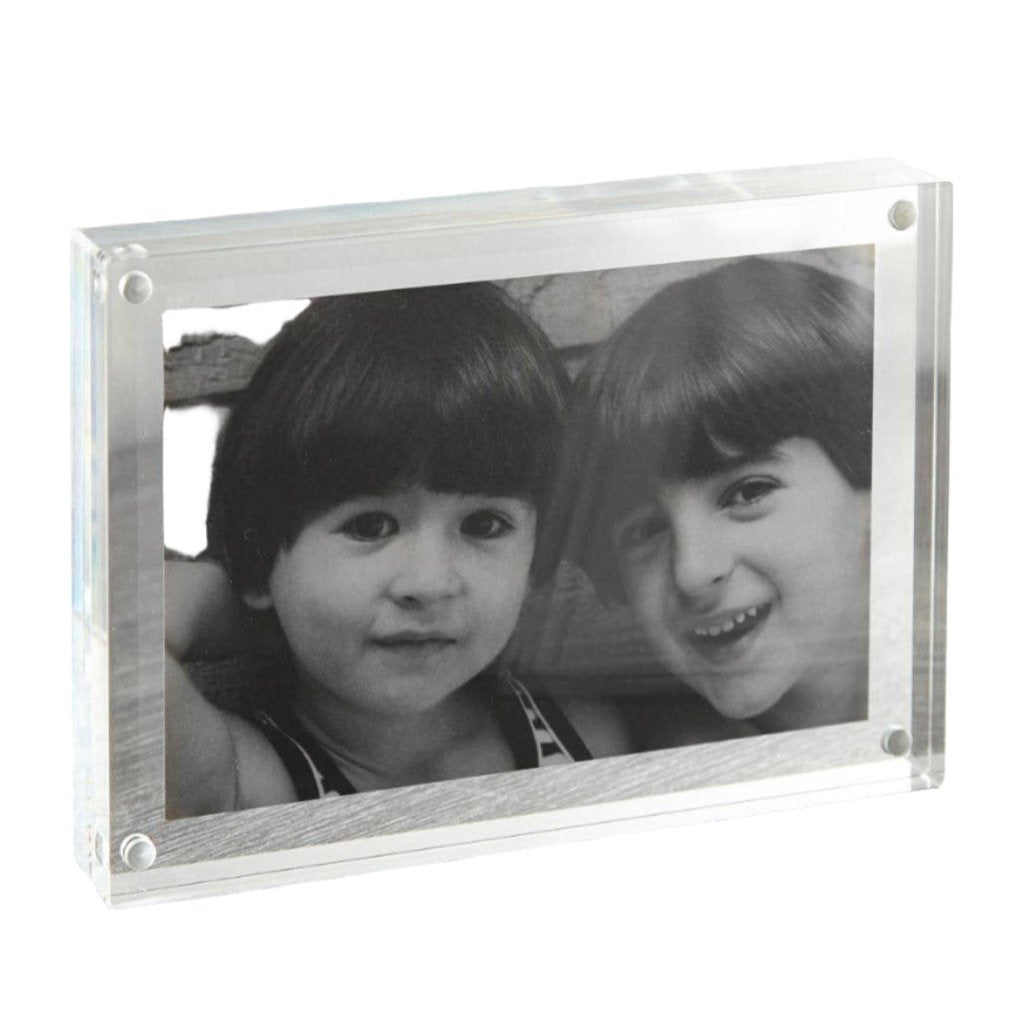 Acrylic 5x7 Magnetic Heavy Pic Frame