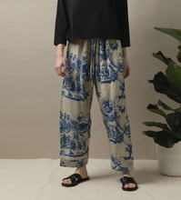 Load image into Gallery viewer, Ancient Column Print Blue Lounge Pant