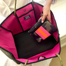 Load image into Gallery viewer, Parker & Hyde Neoprene Tote