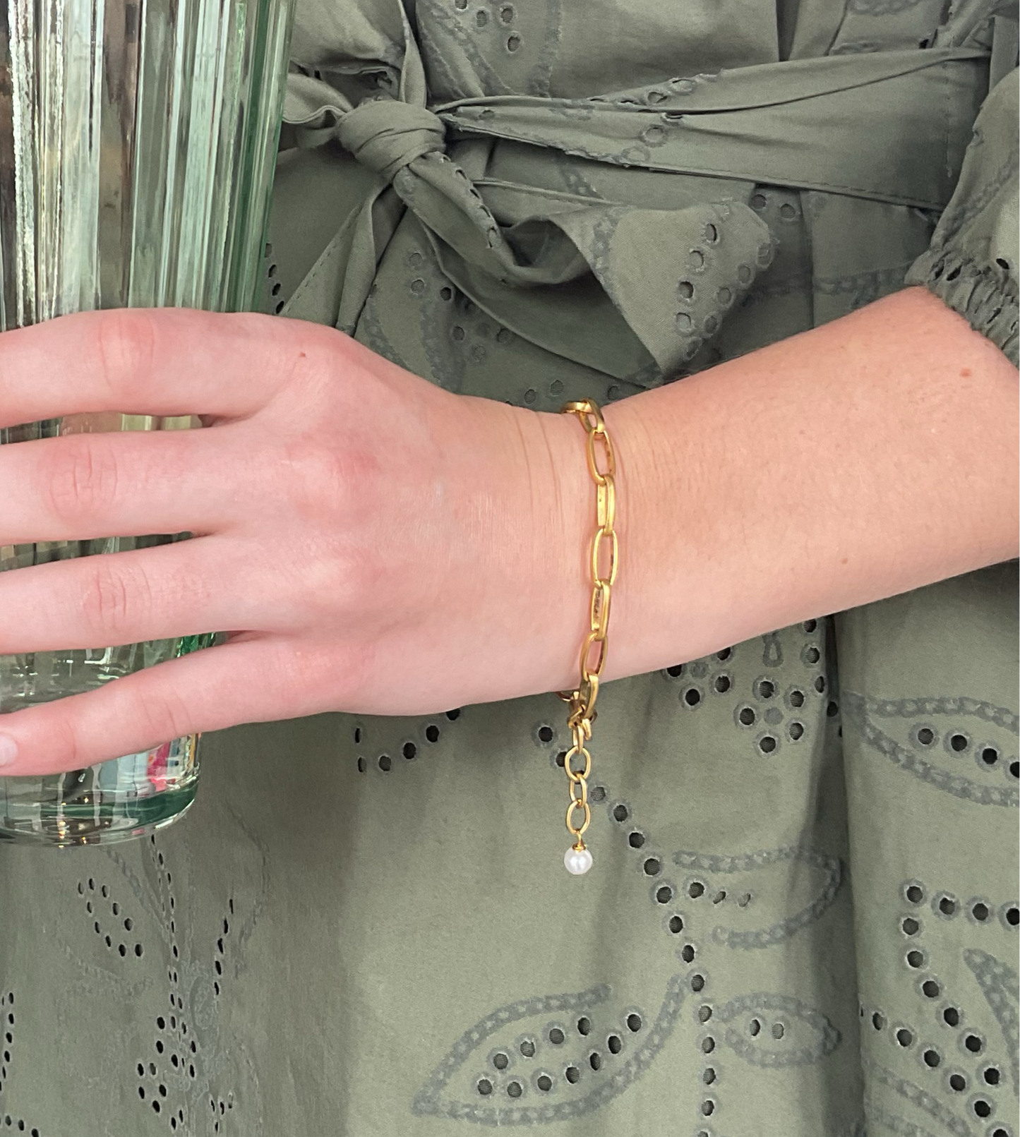 Small Gold Chain Link Bracelet