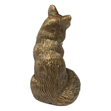 Load image into Gallery viewer, Antiqued Solid Brass Sitting Fox
