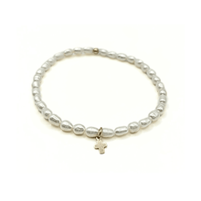 Load image into Gallery viewer, Rice Pearl Waterproof Bracelet with a Gold-Filled Luxe Cross
