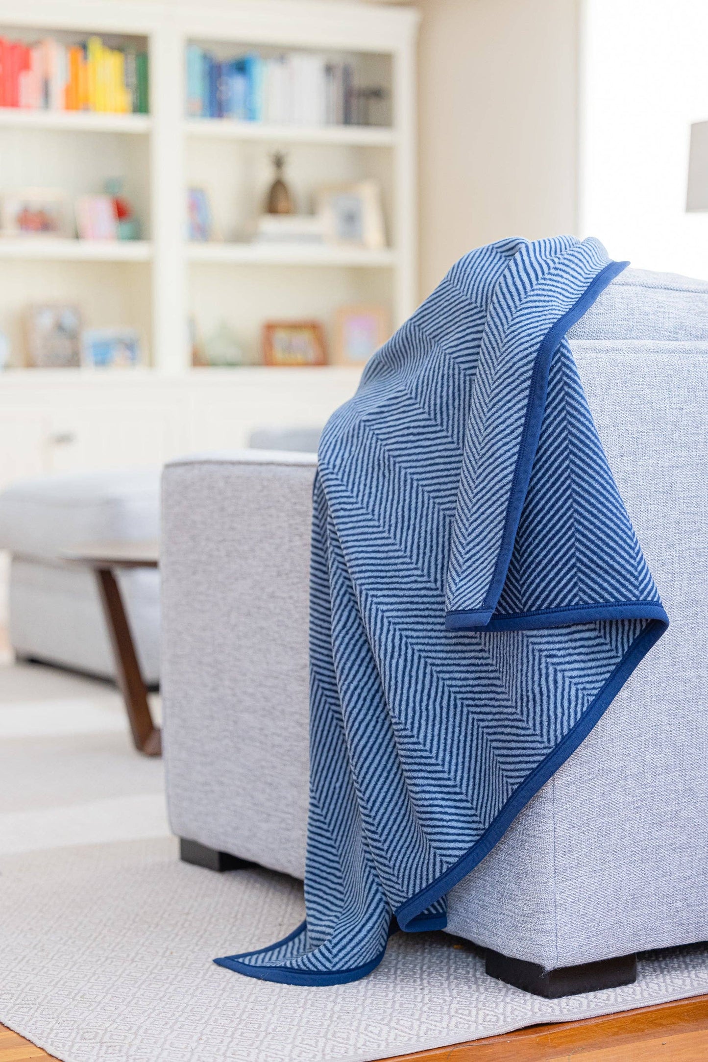 Blanket: Harborview Herringbone Navy