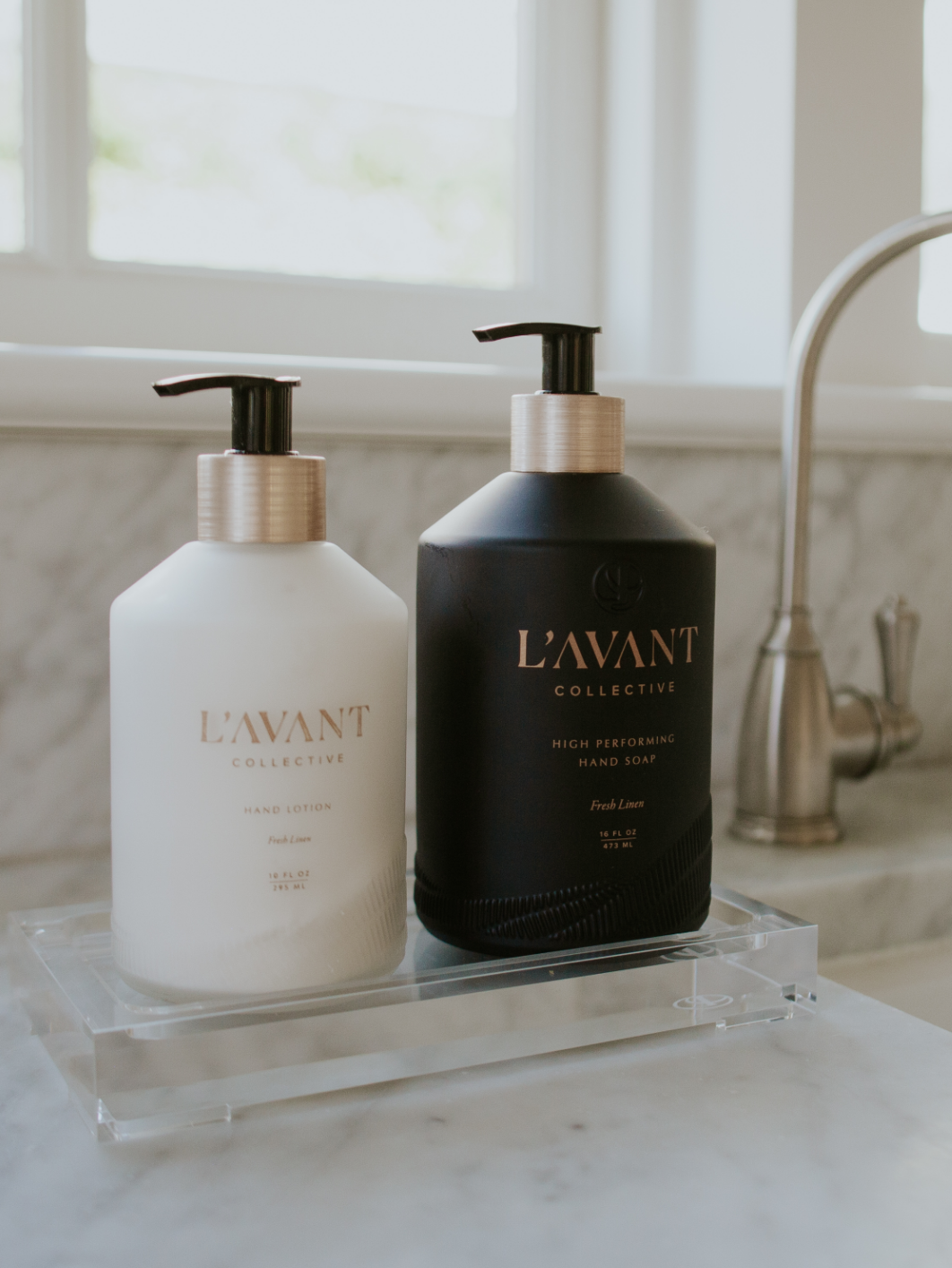 L'AVANT Lucite Tray - Medium