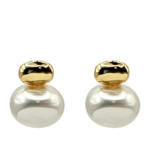 Load image into Gallery viewer, Pearl + Gold Earrings
