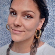 Load image into Gallery viewer, Lucy Mid Size Gold Hoop Earring
