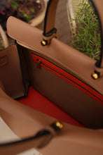 Load image into Gallery viewer, MONTEMARÉ  Vienna Small Carry-On Tote
