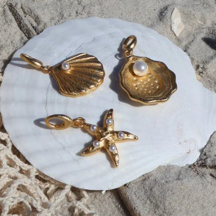 Tatum James Oyster Charm