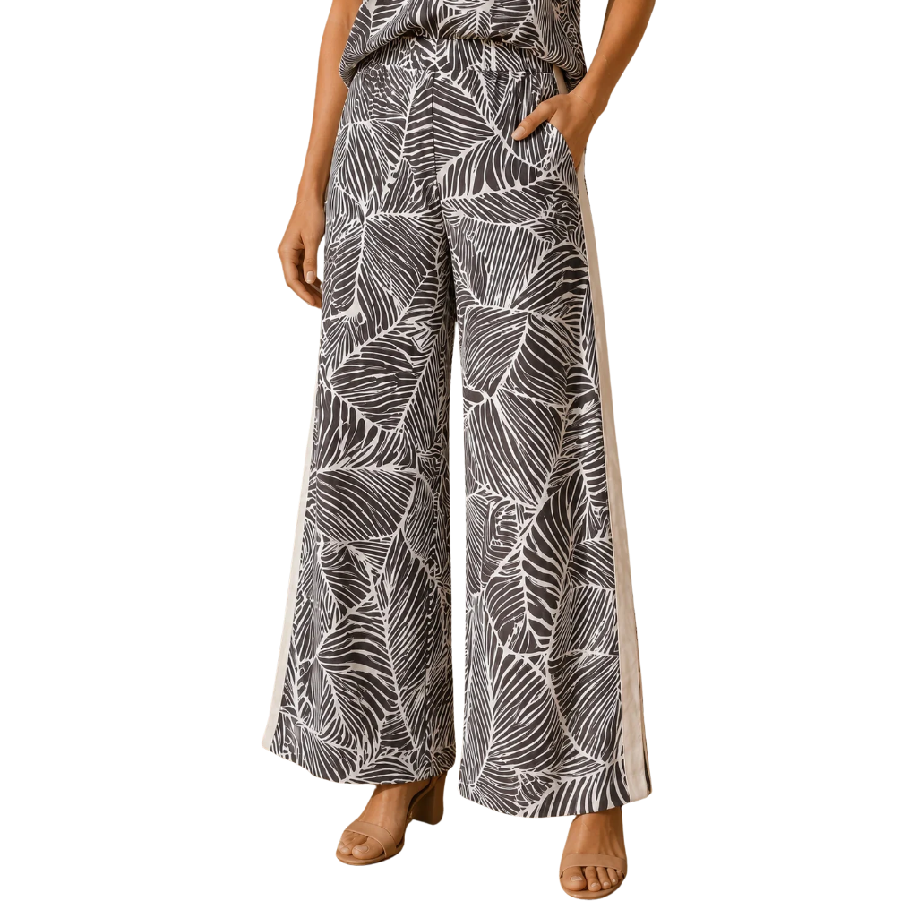 Leaf Print Pants in Grey