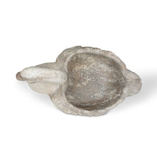 Load image into Gallery viewer, Swan Planter

