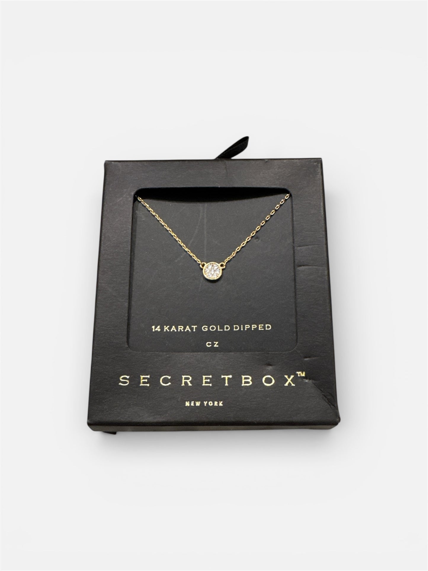 Boxed Necklace Circle