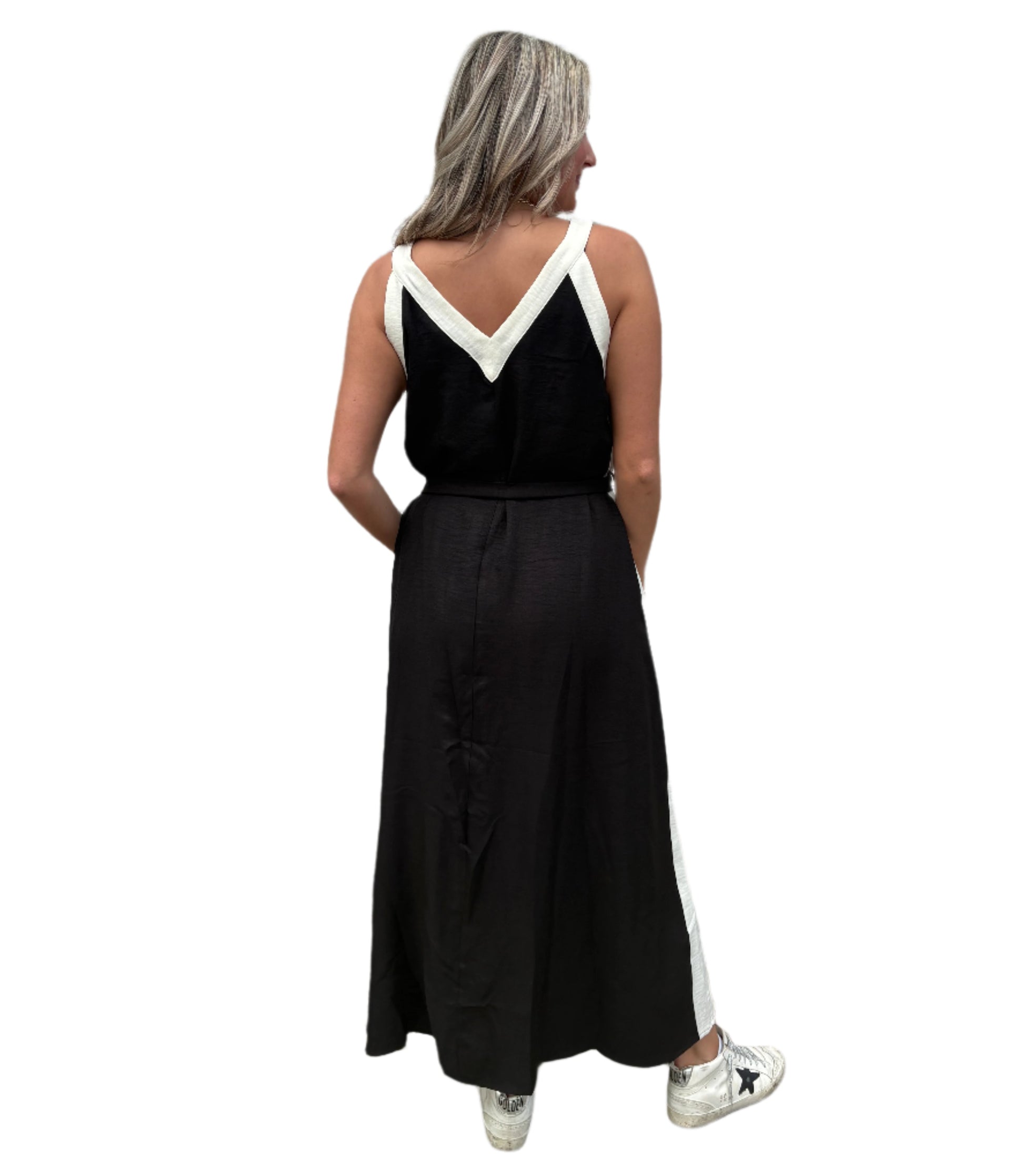 Black Sleeveless Dress – The Avenue