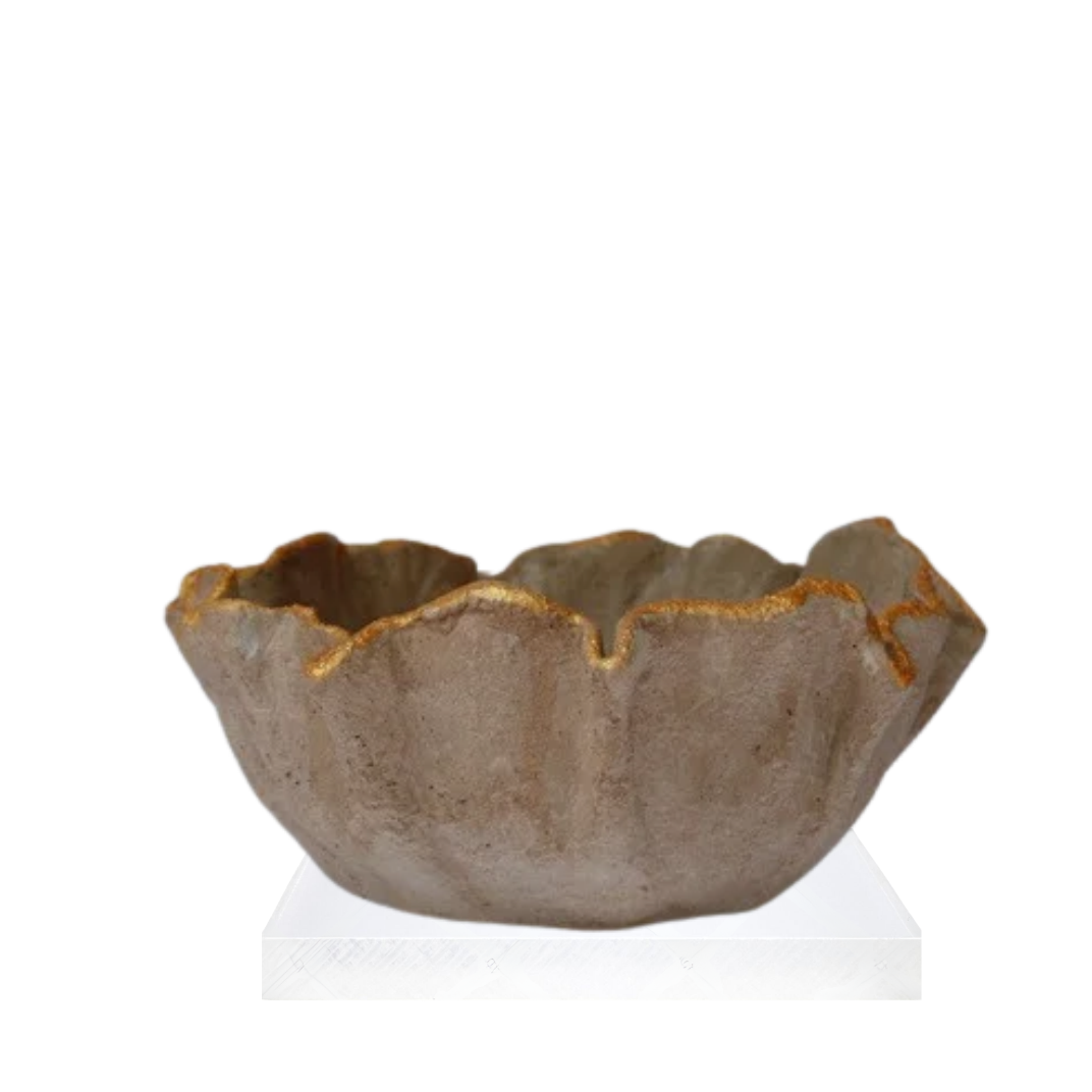 The Susie | Ruffle Cement Bowls
