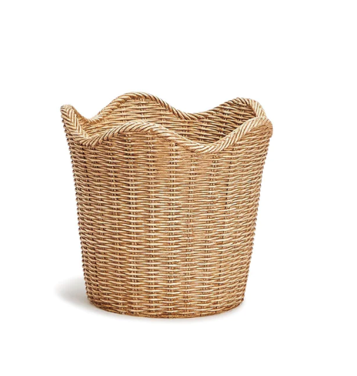 Basket Weave Pattern With Scalloped Edge Cachepot