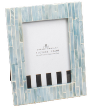 Load image into Gallery viewer, 5x7 Mother of Pearl Picture Frame
