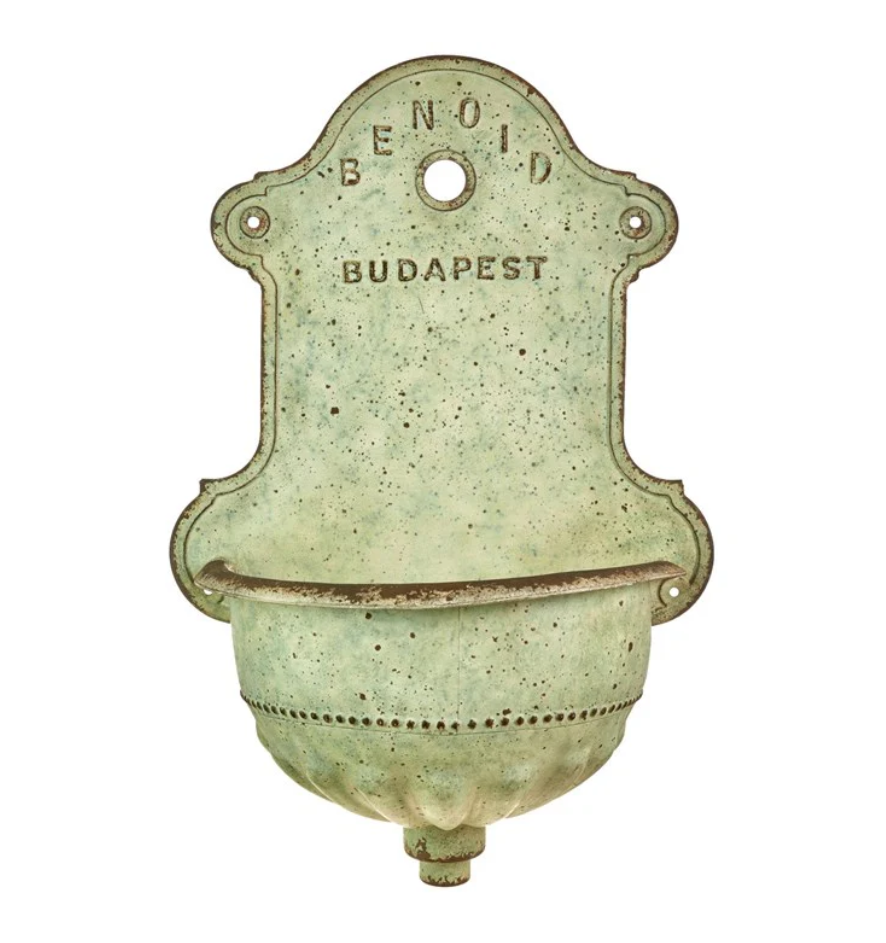Budapest Distressed Wall Container