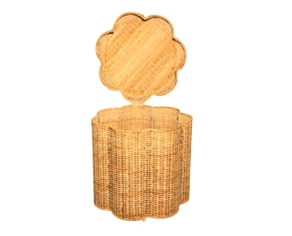 Scalloped Wicker Storage Ottoman/Stool