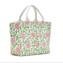 Load image into Gallery viewer, Floral Thermal Lunch Tote
