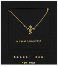 Load image into Gallery viewer, Fleur-de-lis Necklace
