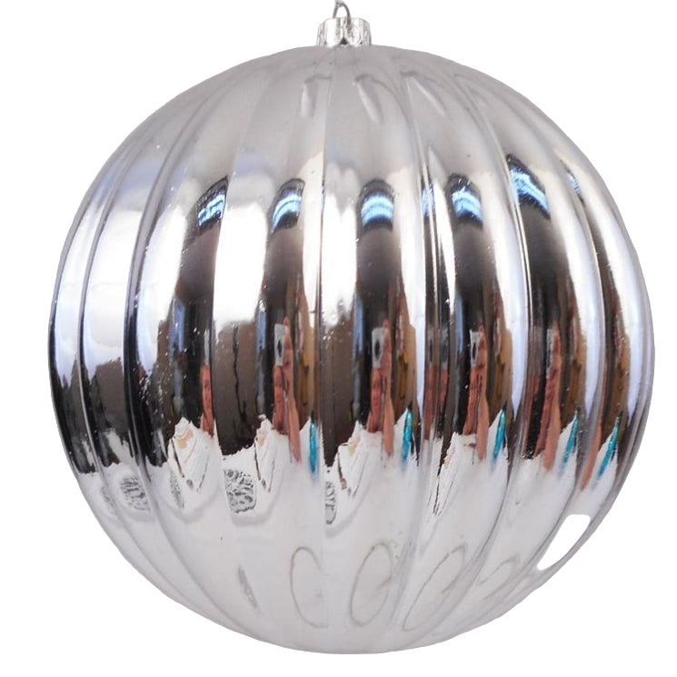 Large Silver Ribbed Ornament
