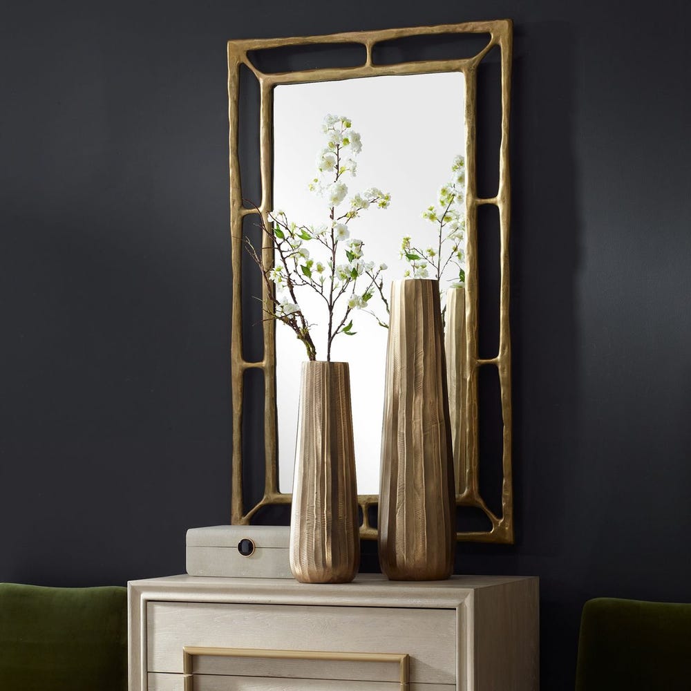 Vertiforge Vase