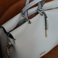 Load image into Gallery viewer, MONTEMARÉ  Vienna Carry-On Tote Latte
