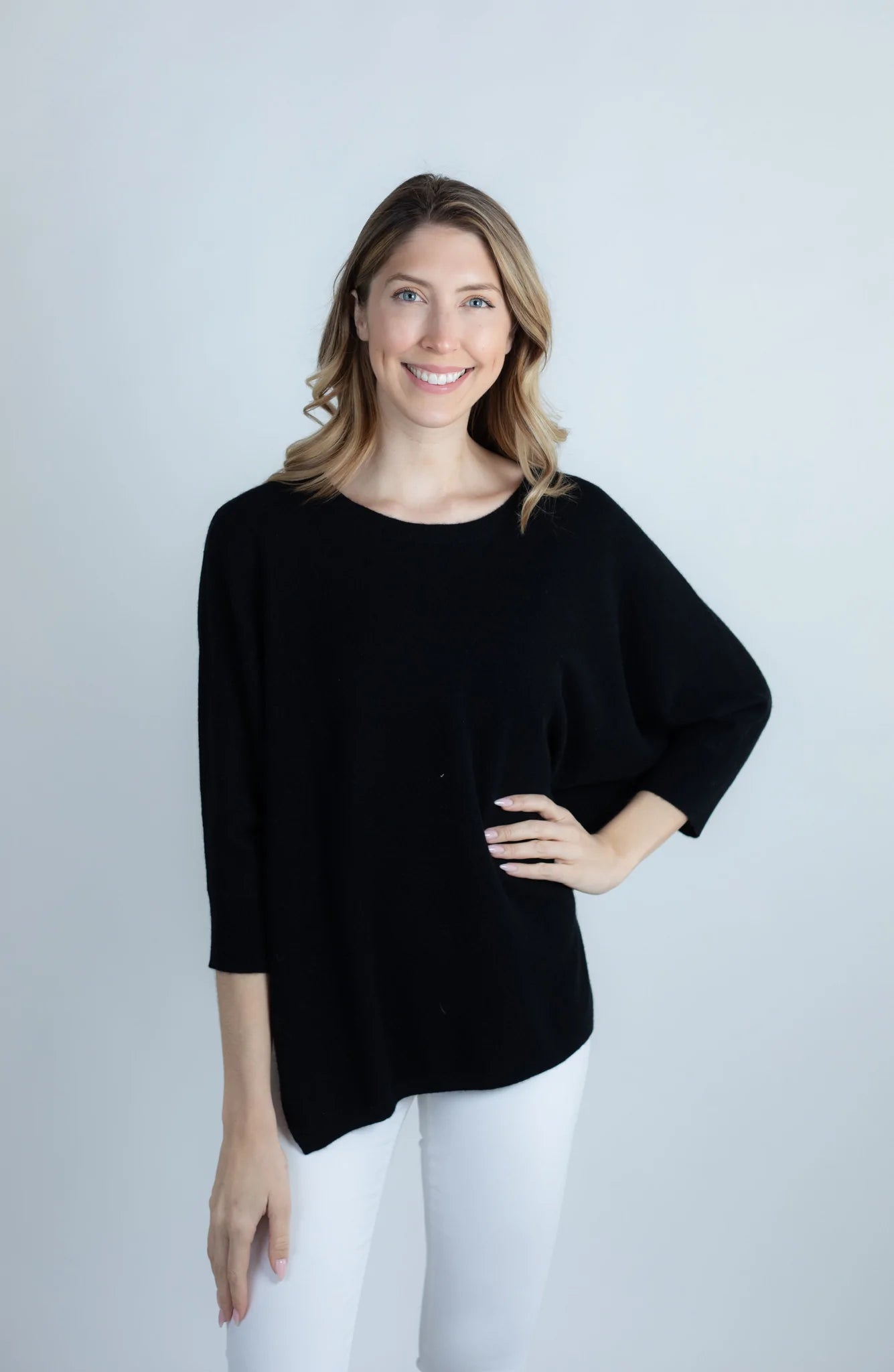 Lia Crew Neck Tops