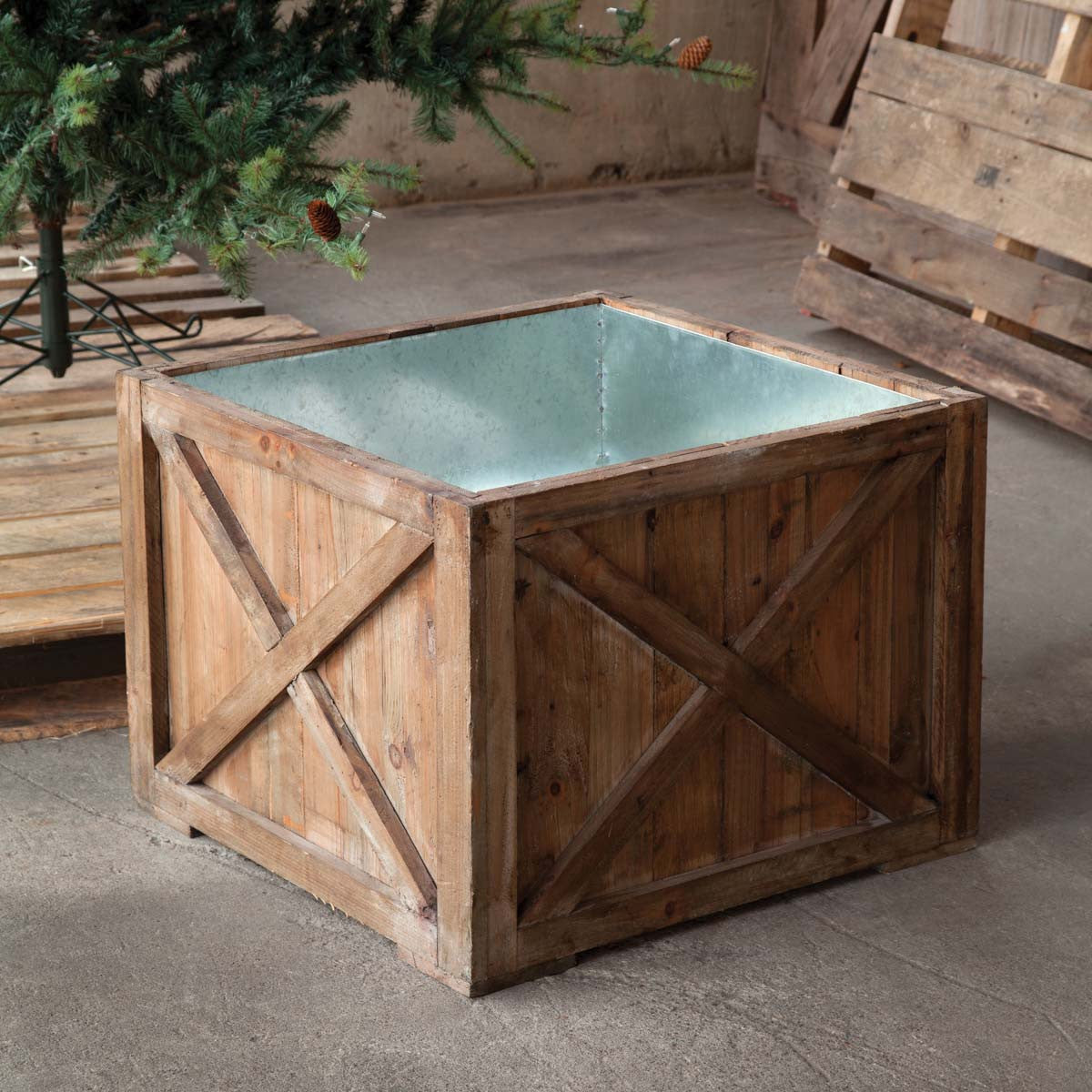 Plantation Tree Box