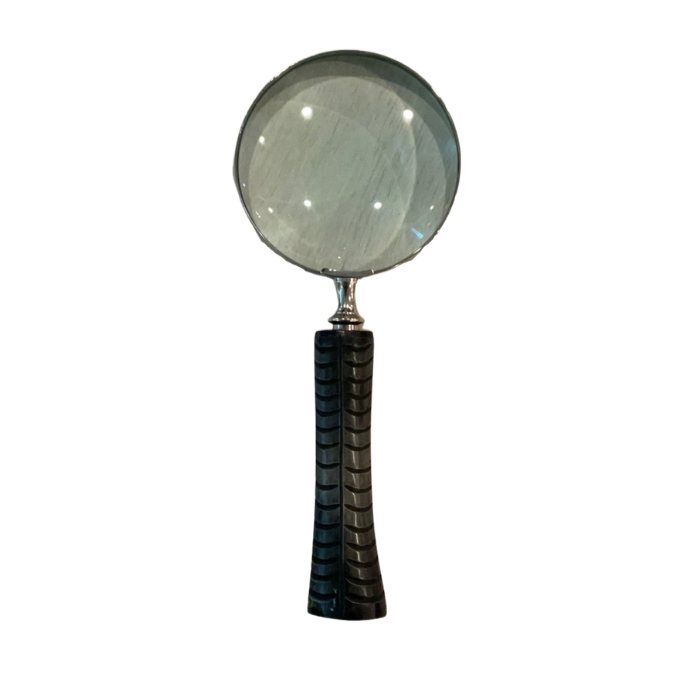 Engraved Magnifier in Black