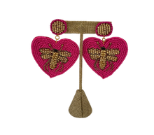 Load image into Gallery viewer, Heart Earring Beaded Bee
