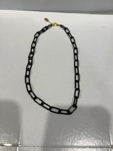 Load image into Gallery viewer, Kelsey Necklace
